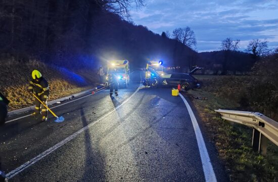 Prometna nesreča med Pivko in Ilirsko Bistrico