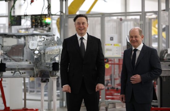 Elon Musk in Olaf Scholz