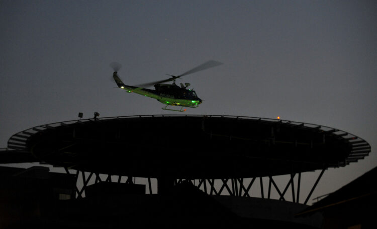 Policijski helikopter nad heliportom UKC Ljubljana