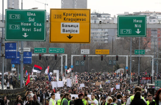 Protest v Beogradu 27, 1. 25