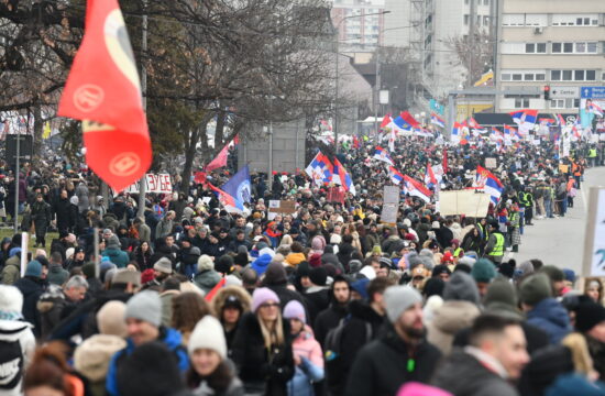 Protesti, srbija, Kragujevac, policija